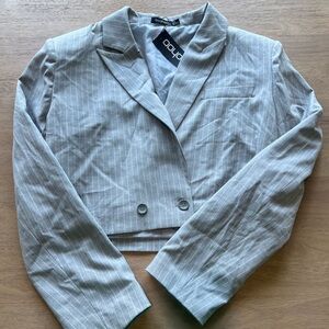Boohoo cropped blazer